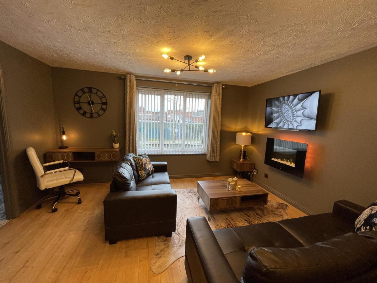 No24 - 2-Bed Boutique Apartment - Hosted By Hutch Lifestyle Leamington Spa Exteriör bild